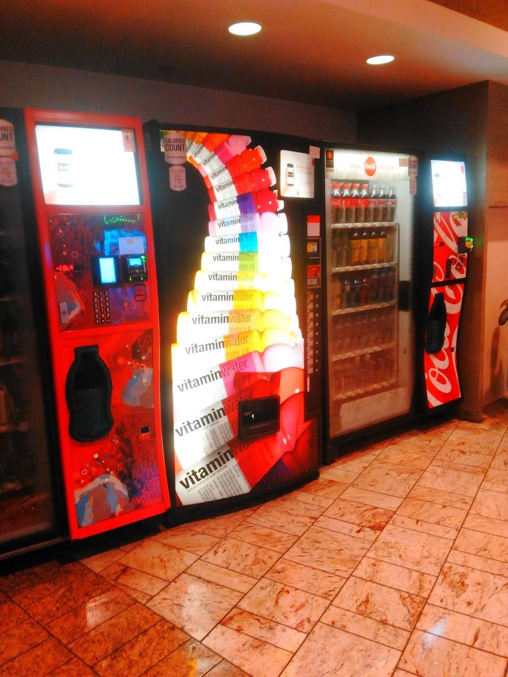 Johnny Rockets | restaurant | 400 S Baldwin Ave, Arcadia, CA 91007, USA | 6264620106 OR +1 626-462-0106