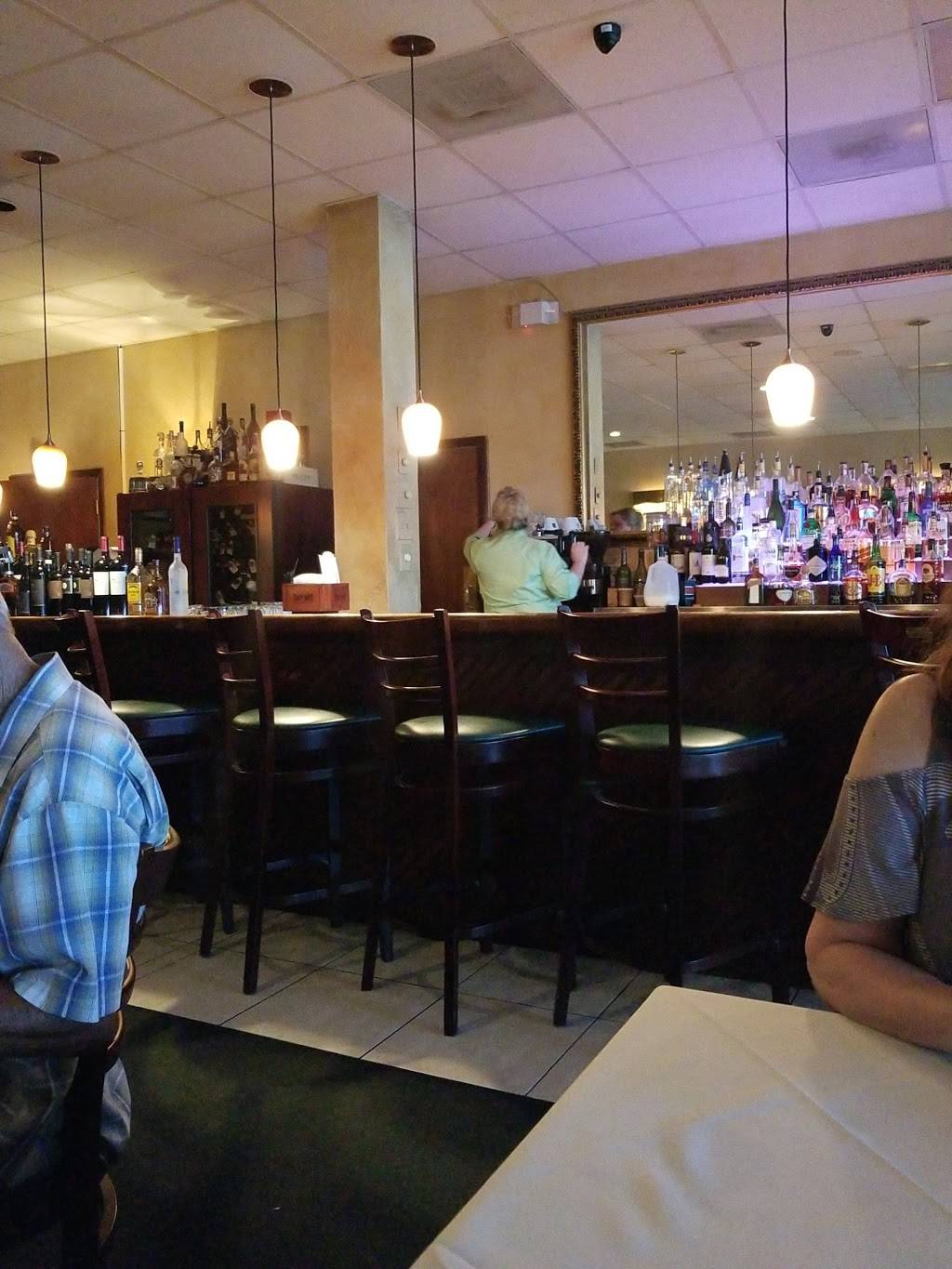 Massimos Eclectic Fine Dining | restaurant | 31876 US-19, Palm Harbor, FL 34684, USA | 7277841881 OR +1 727-784-1881