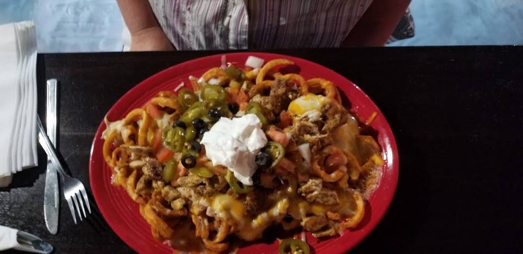 Jojos Taphouse Edmond | restaurant | 309 S Bryant Ave, Edmond, OK 73034, USA | 4052852222 OR +1 405-285-2222