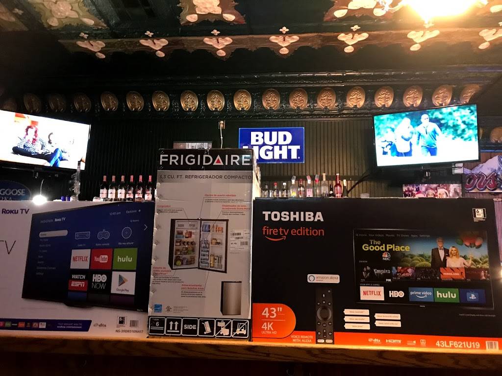 Chinas Bar & Grill | restaurant | 127 N Main St, Cheney, KS 67025, USA | 3165406013 OR +1 316-540-6013