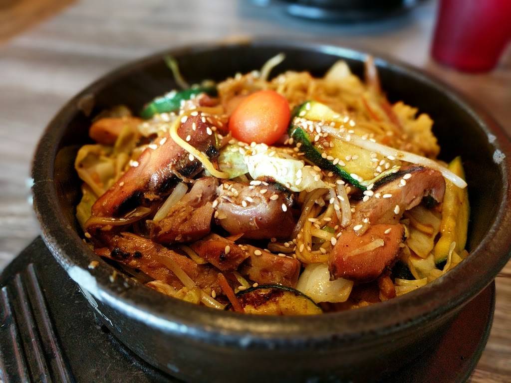 Chow-Ya | restaurant | 713 E Ocean Ave, Lompoc, CA 93436, USA | 8057417895 OR +1 805-741-7895