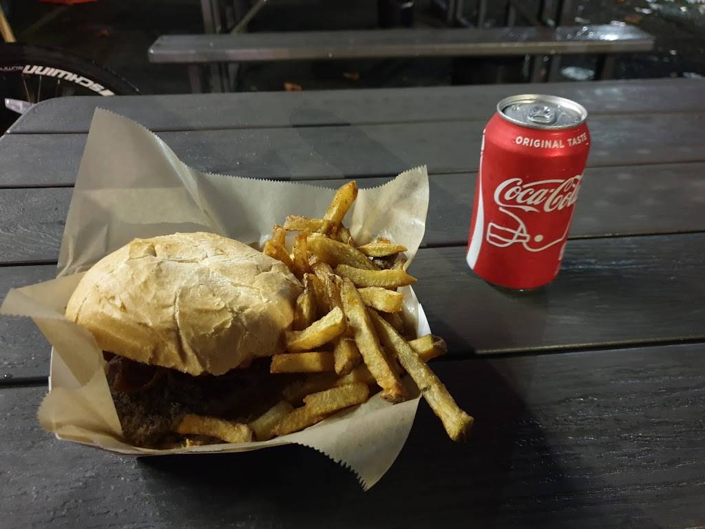 The People’s Burger | restaurant | 922 Occidental Ave S, Seattle, WA 98134, USA | 4254715781 OR +1 425-471-5781