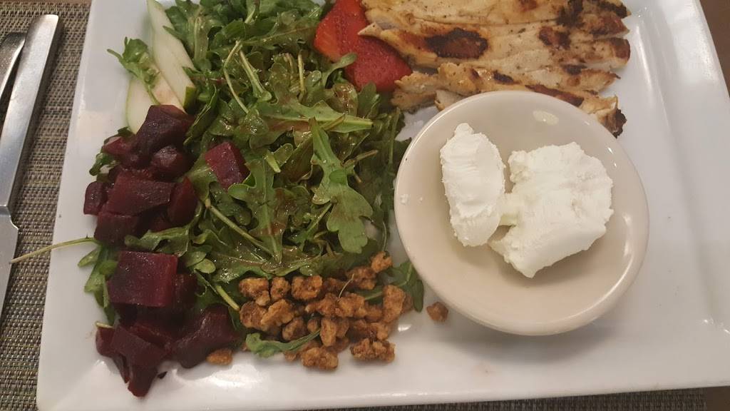 Putterham Grille | restaurant | 1012 W Roxbury Pkwy, Chestnut Hill, MA 02467, USA | 6173272202 OR +1 617-327-2202