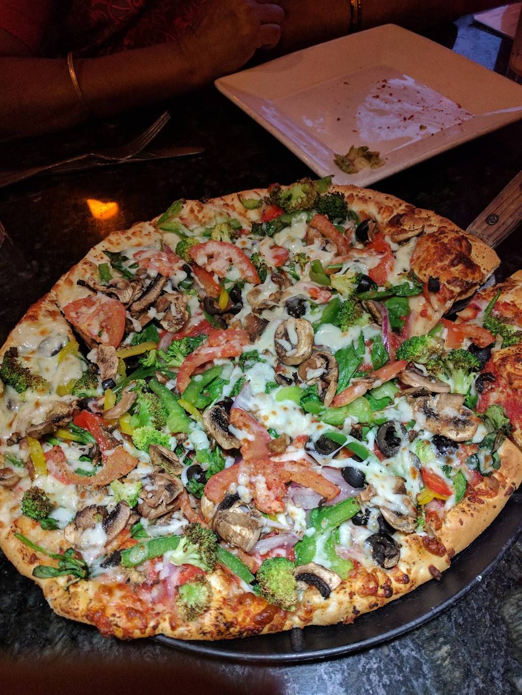 Mangieris Pizza Cafe | restaurant | 5900 W Slaughter Ln, Austin, TX 78749, USA | 5123010063 OR +1 512-301-0063