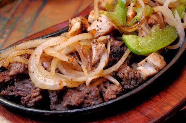 El Chaparral Mexican Restaurant | restaurant | 2838 N Loop 1604 E, San Antonio, TX 78232, USA | 2104902427 OR +1 210-490-2427