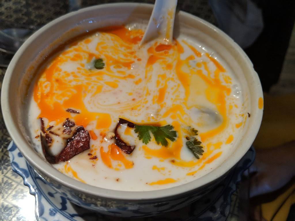 Siam Garden | restaurant | 2 Bridge Ave, Red Bank, NJ 07701, USA | 7322241233 OR +1 732-224-1233