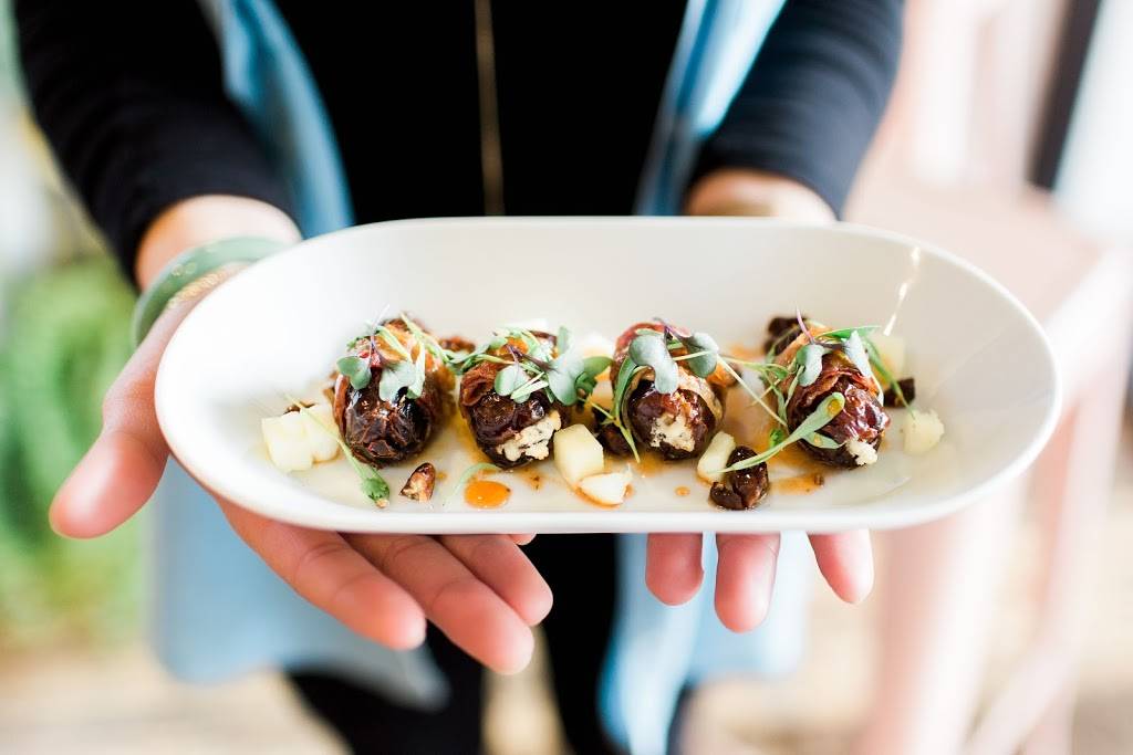 Craft & Common | cafe | 47 E Robinson St UNIT 100, Orlando, FL 32801, USA | 4077238078 OR +1 407-723-8078