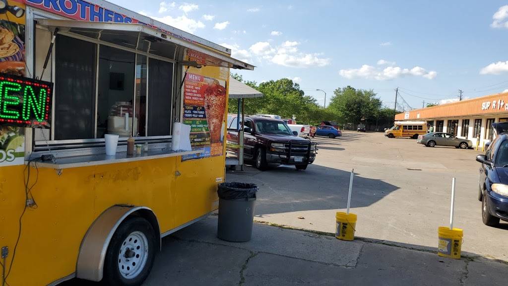 4 Brothers Taqueria | restaurant | 13210 Long, Glenda Kay Dr, Houston, TX 77039, USA | 2816232590 OR +1 281-623-2590