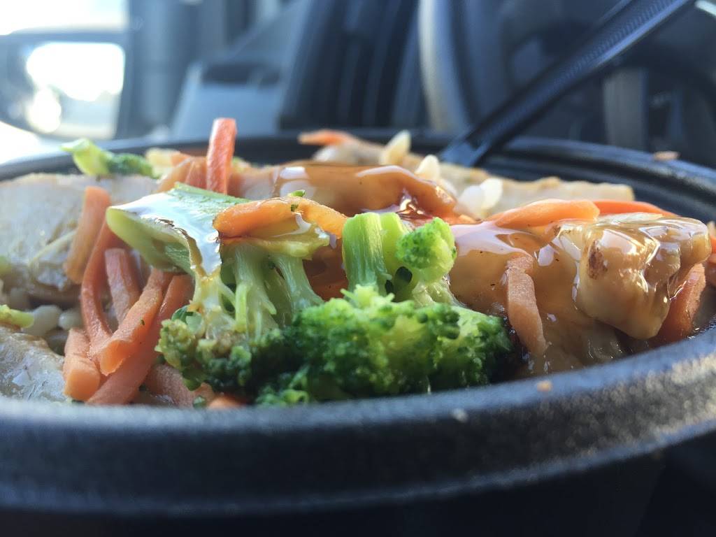 Jack in the Box | restaurant | 502 N New Braunfels Ave, San Antonio, TX 78202, USA | 2102266875 OR +1 210-226-6875