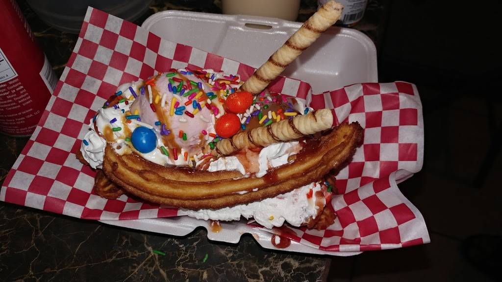 Churros calientes | restaurant | 2744 E 1st St, Los Angeles, CA 90033, USA | 3233381863 OR +1 323-338-1863