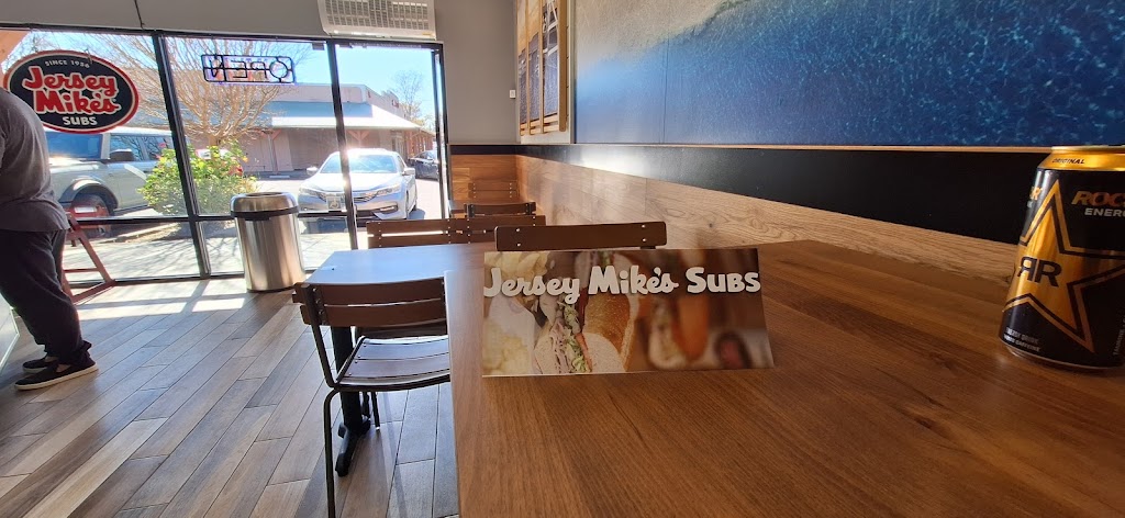Jersey Mikes Subs | meal takeaway | 640 E Cotati Ave Unit B, Cotati, CA 94931, USA | 7073871716 OR +1 707-387-1716