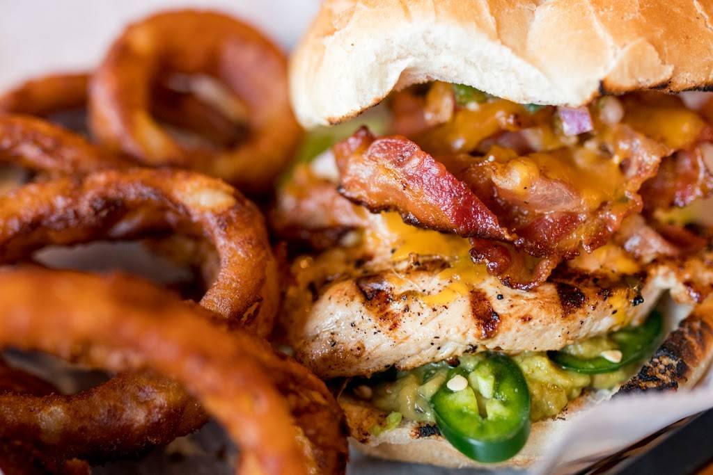 City Dogs | restaurant | 4851, 1309 W Main St, Richmond, VA 23220, USA | 8043593647 OR +1 804-359-3647