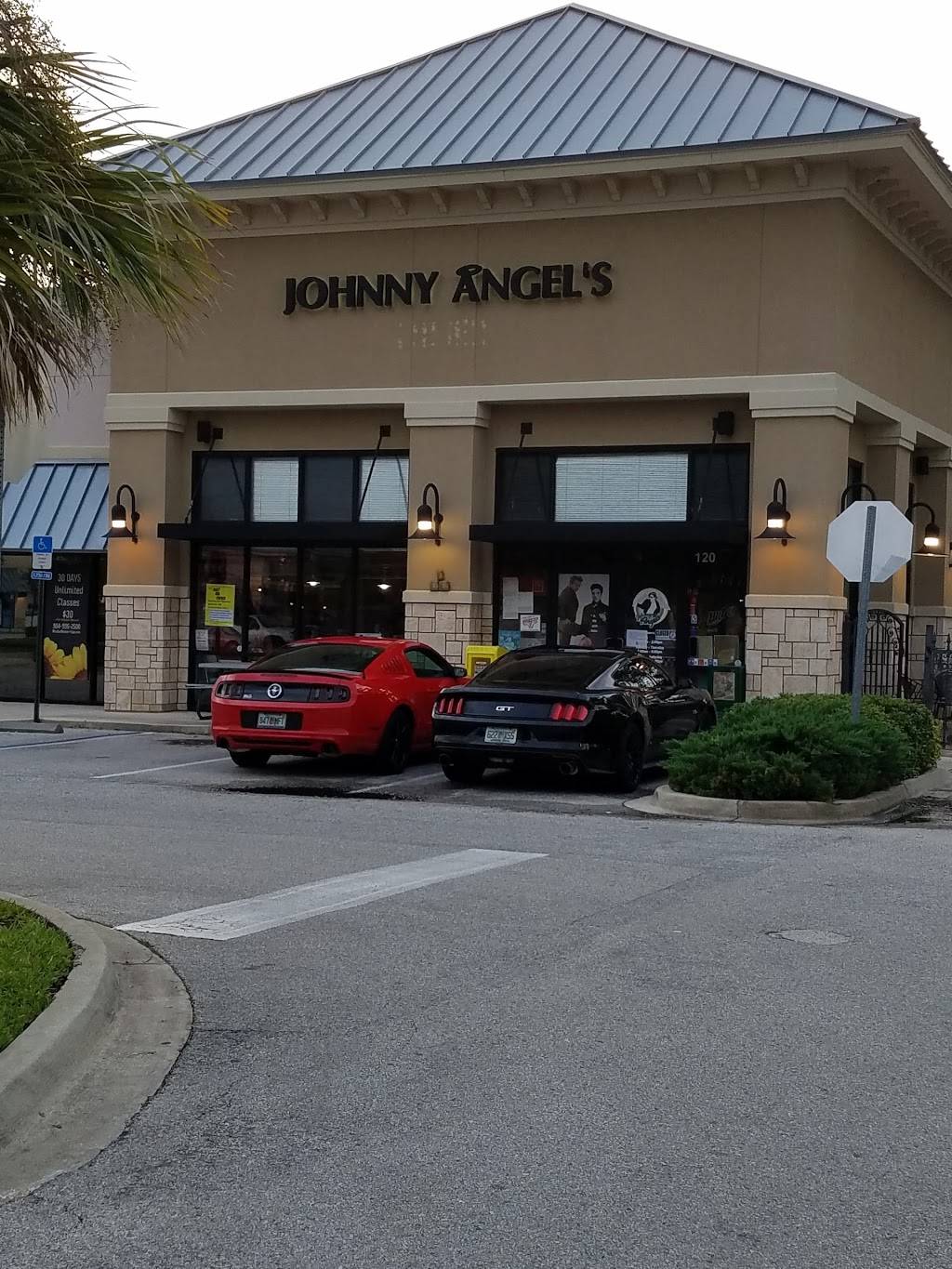 Johnny Angels Diner | restaurant | 3546 St Johns Bluff Rd S #120, Jacksonville, FL 32224, USA | 9049979850 OR +1 904-997-9850