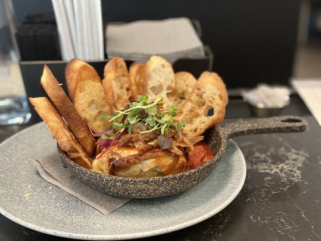 330 Bar & Grill | restaurant | 330 Market Ave S, Canton, OH 44702, USA | 3304718000 OR +1 330-471-8000