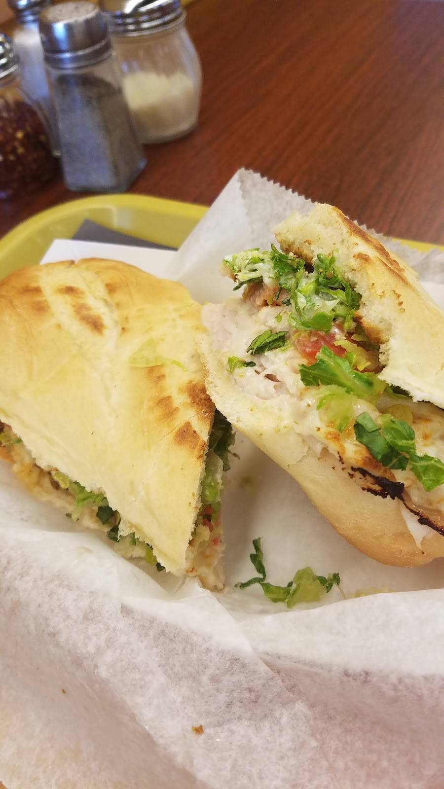 Fanucces Campus Pizzeria & Pasta House | restaurant | 2032 Euclid Ave, Cleveland, OH 44115, USA | 2165055650 OR +1 216-505-5650