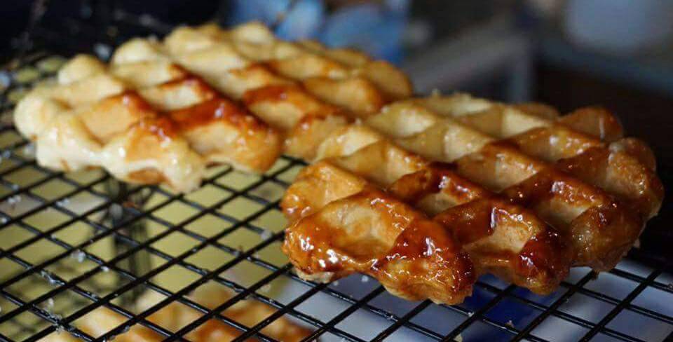 Waffle Cabin | restaurant | 874 W Beech St, Long Beach, NY 11561, USA | 5164427551 OR +1 516-442-7551