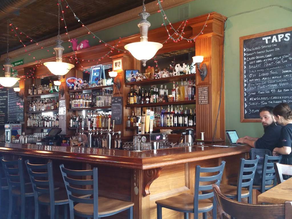 Tipsy Cow | restaurant | 102 King St, Madison, WI 53703, USA | 6082871455 OR +1 608-287-1455