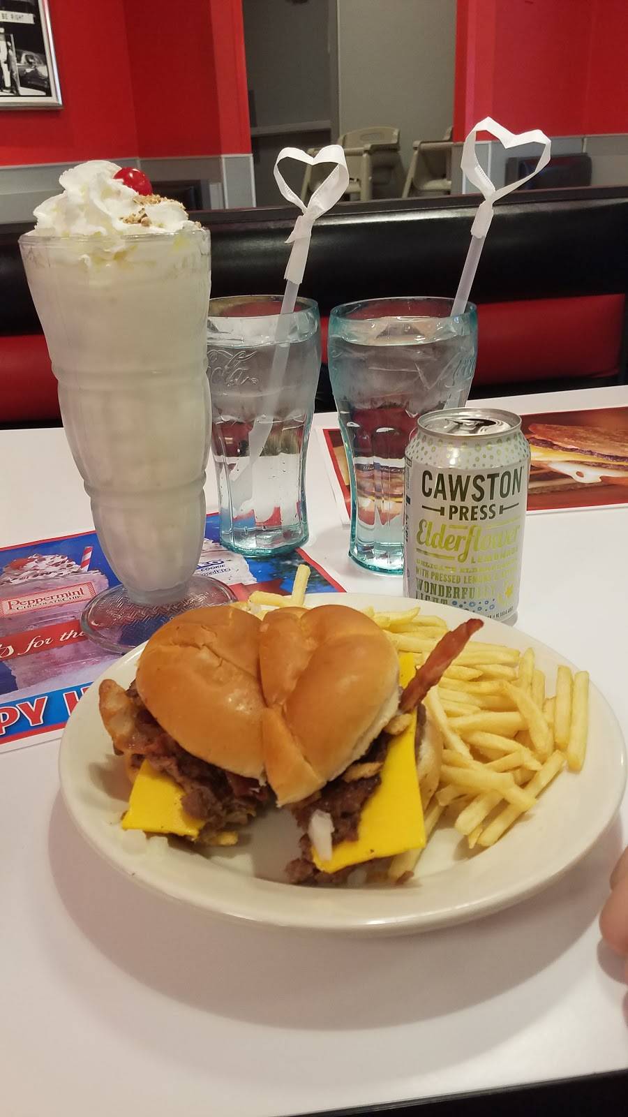 Steak n Shake | restaurant | 5308 Fields Ertel Rd, Cincinnati, OH 45249, USA | 5137709540 OR +1 513-770-9540