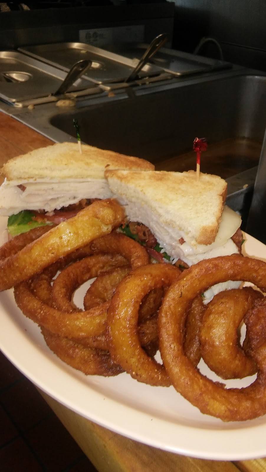 16th Avenue Diner | restaurant | 207 NE 16th Ave, Gainesville, FL 32601, USA | 3523780600 OR +1 352-378-0600