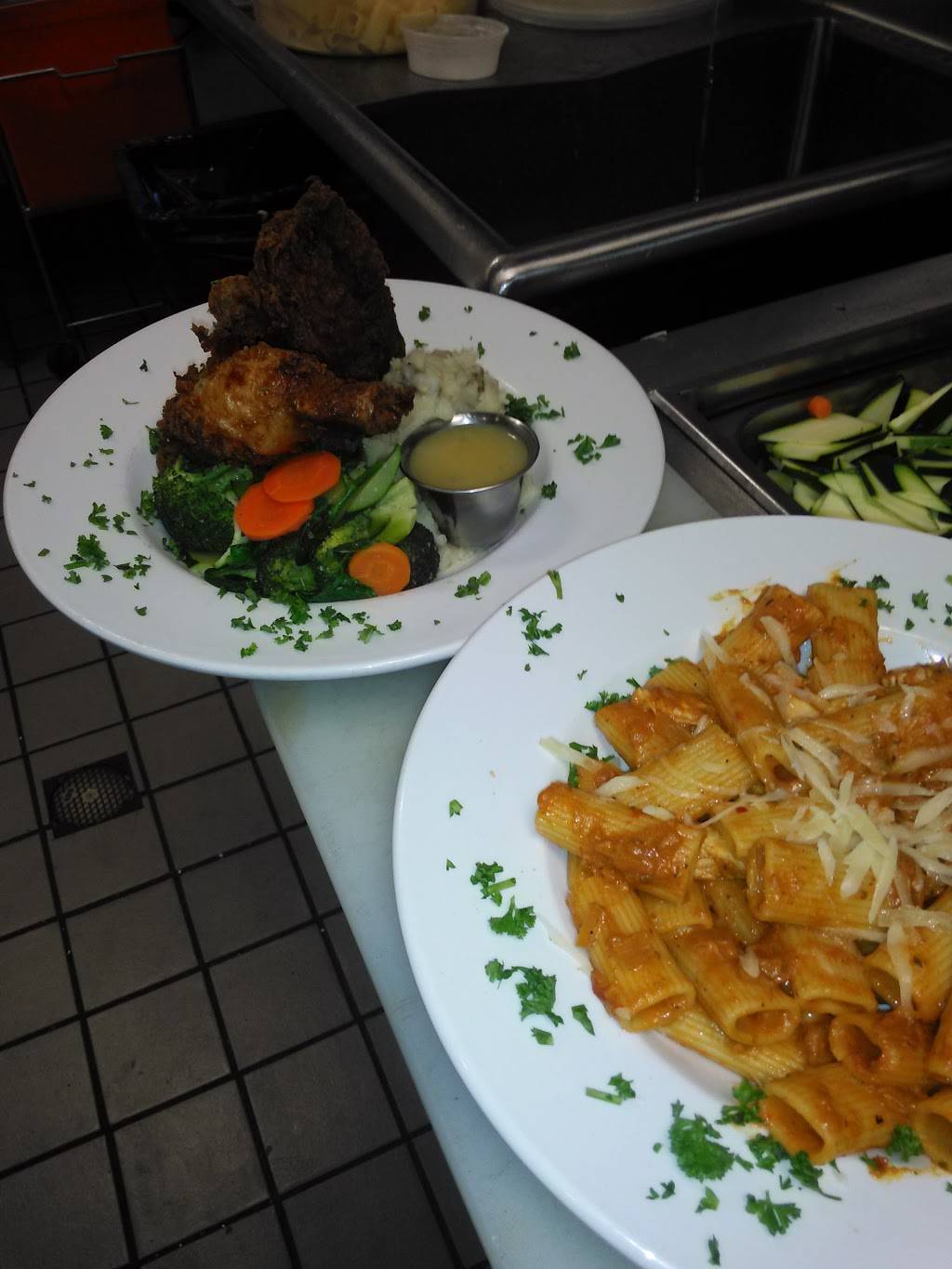 Sweet Home Food Bar | restaurant | 2218 University Blvd, Tuscaloosa, AL 35401, USA | 2057649346 OR +1 205-764-9346