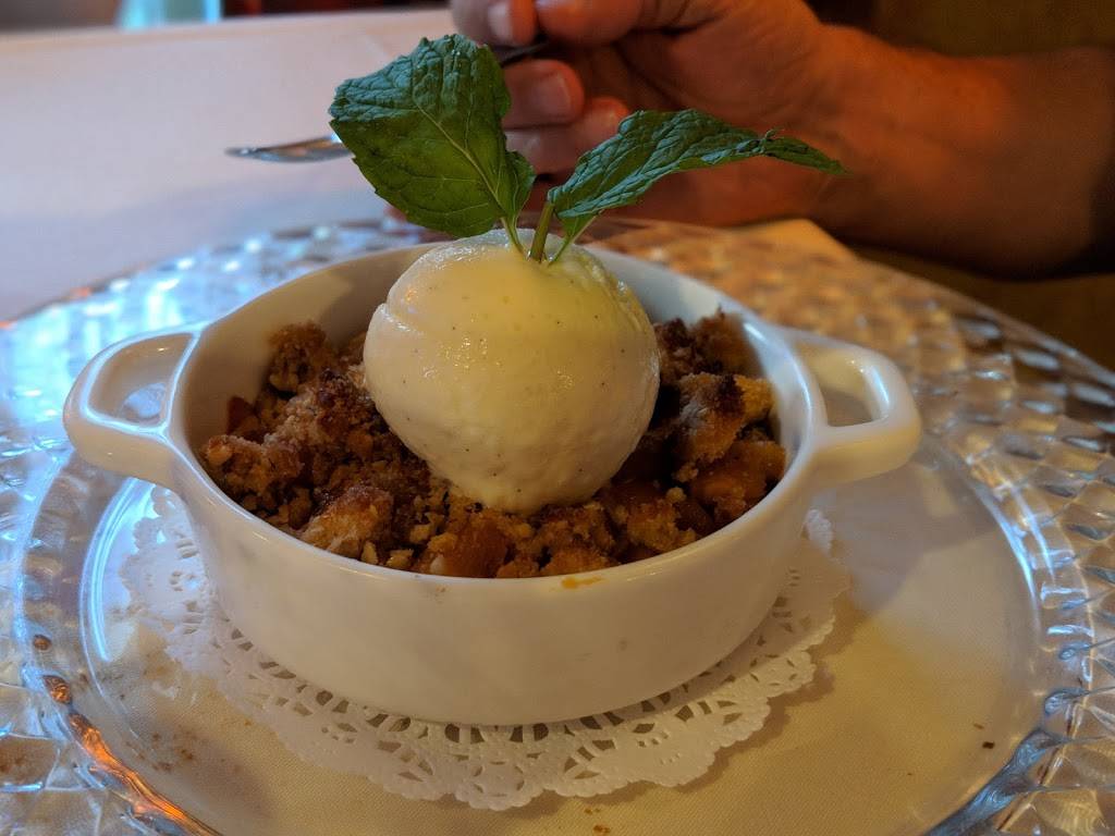 Bistro LHermitage | restaurant | 12724 Occoquan Rd, Woodbridge, VA 22192, United States | 7034999550 OR +1 703-499-9550