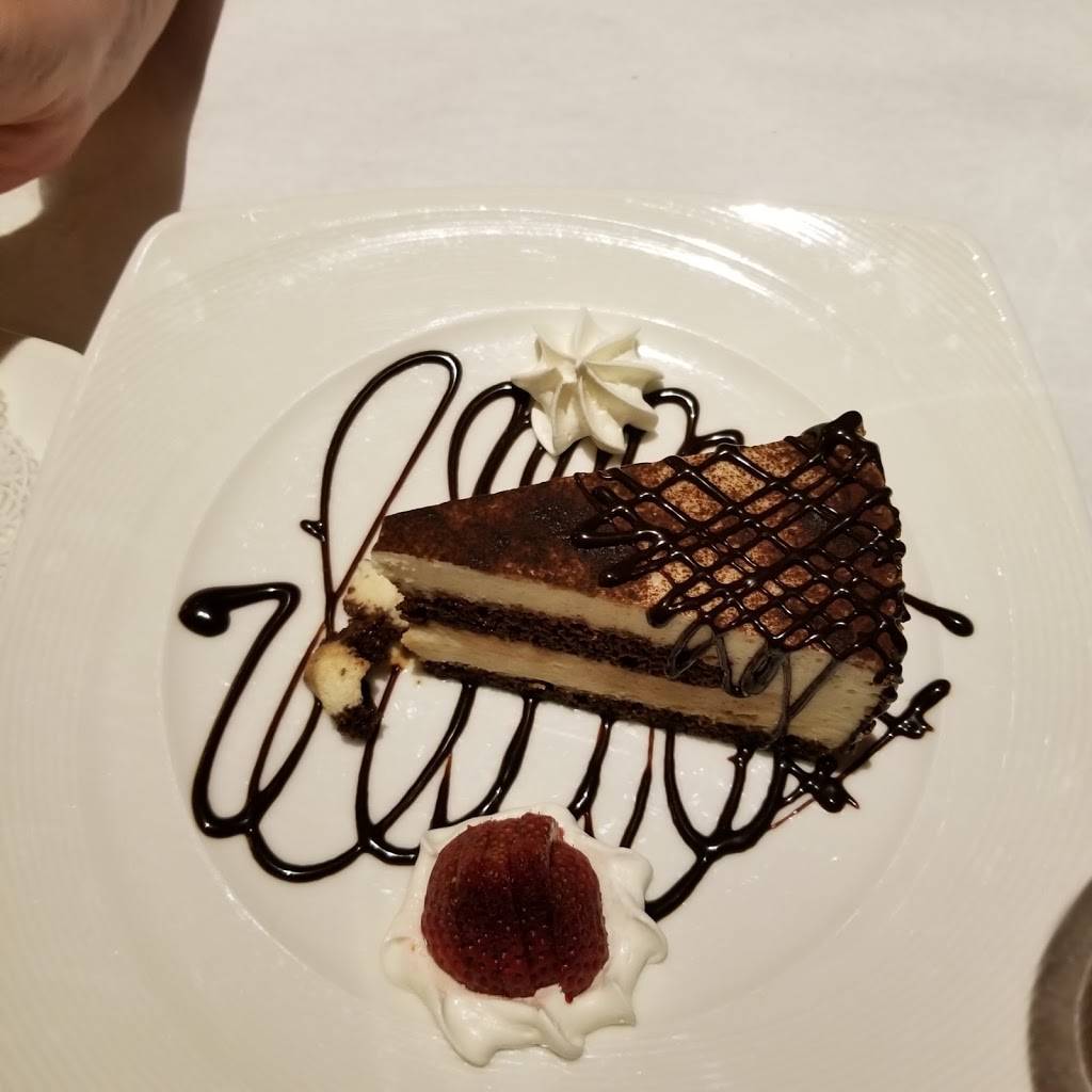 Vista Bistro Italian Eatery | restaurant | 8203 World Center Dr, Orlando, FL 32821, USA | 4072398588 OR +1 407-239-8588