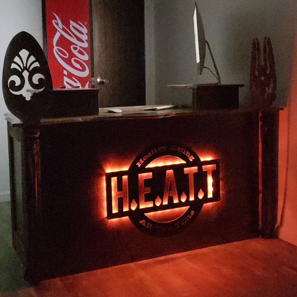 H.E.A.T.T | restaurant | 4435 Wade Ave, Perris, CA 92571, USA | 9512630382 OR +1 951-263-0382