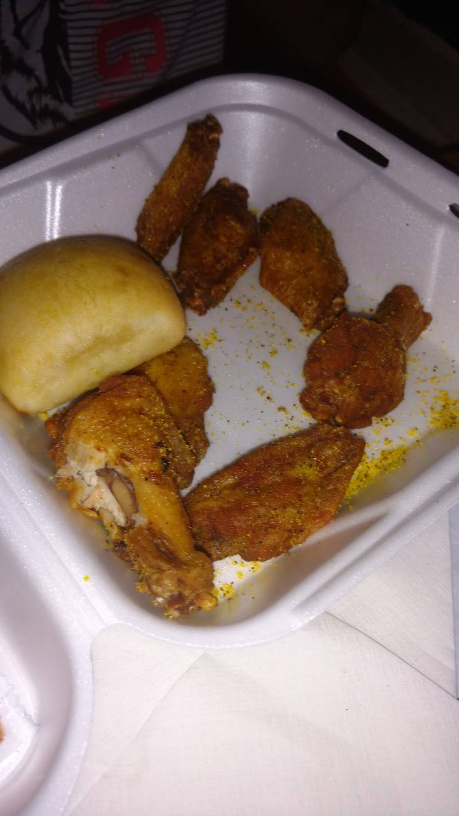 Ghot Wingz | restaurant | 2617 Gallatin Pike, Nashville, TN 37216, USA | 6152629200 OR +1 615-262-9200