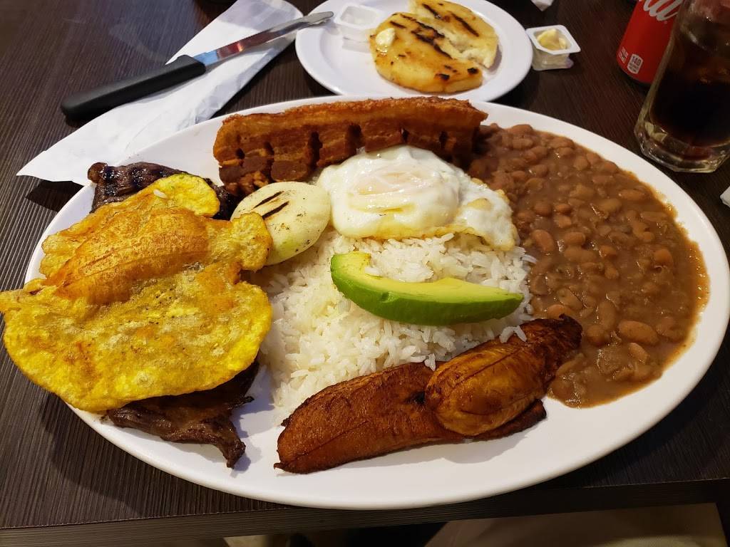 Sabor Colombiano | restaurant | 847 S Union Ave, Los Angeles, CA 90017, USA | 2133880150 OR +1 213-388-0150