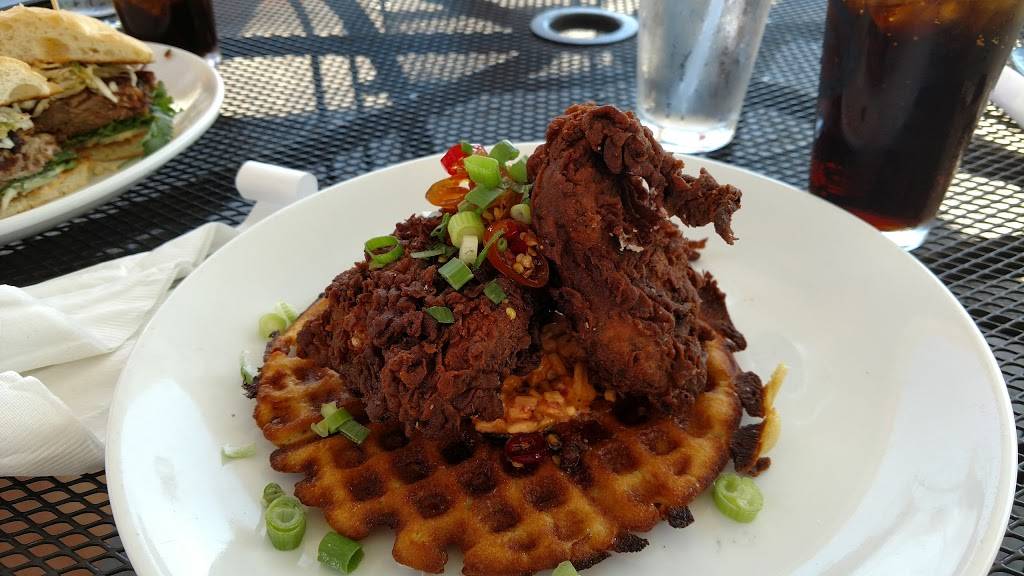 Frys Spring Station | restaurant | 2115 Jefferson Park Ave, Charlottesville, VA 22903, USA | 4342022257 OR +1 434-202-2257