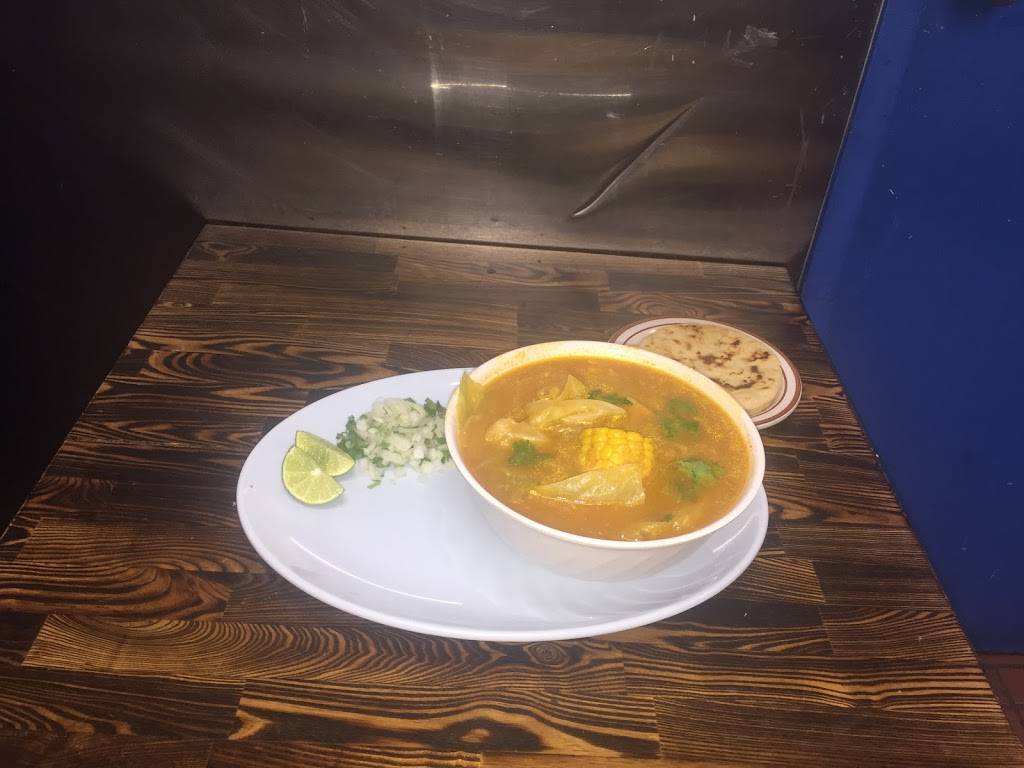 Reynas Restaurant y pupuseria | restaurant | 1682 E Vernon Ave, Los Angeles, CA 90011, USA | 3233257443 OR +1 323-325-7443