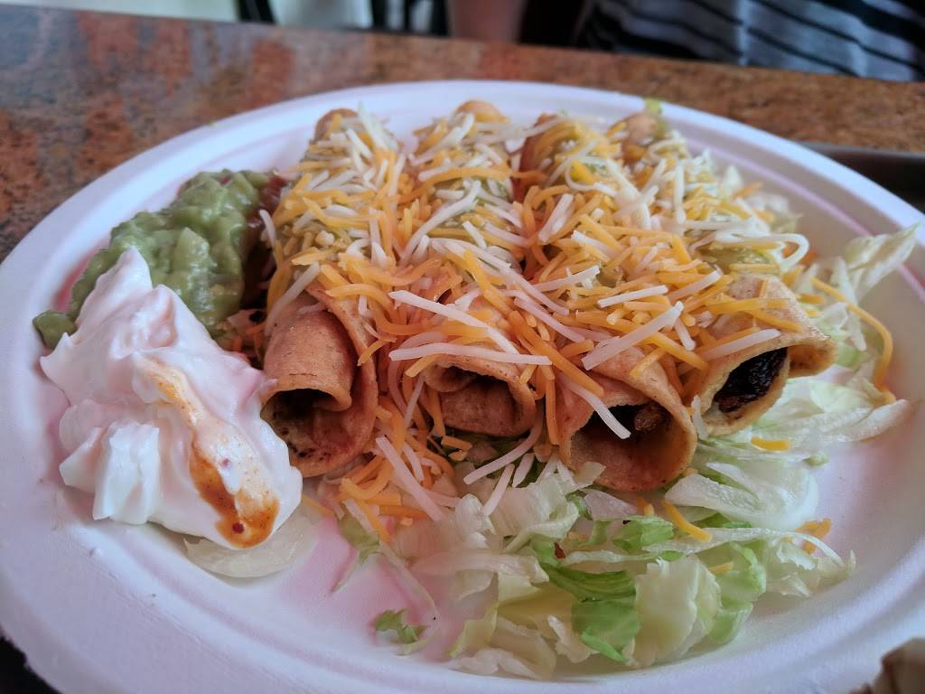 Super Pollo | restaurant | 1731 Superior Ave, Costa Mesa, CA 92627, USA | 9496427574 OR +1 949-642-7574