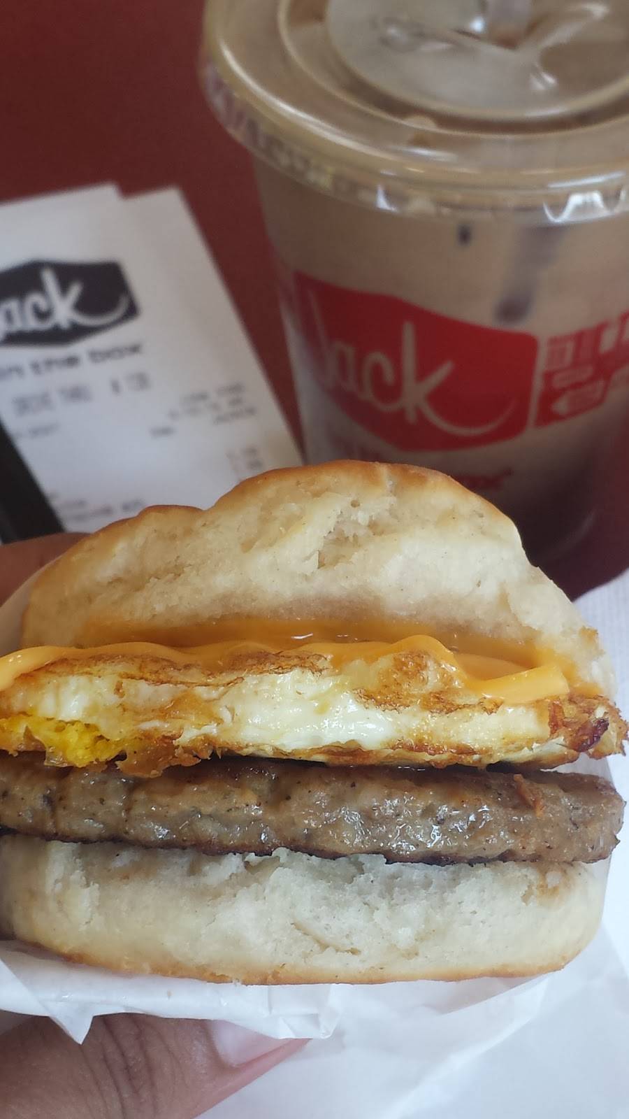 Jack in the Box | restaurant | 11501 E Carson St, Lakewood, CA 90715, USA | 5628602027 OR +1 562-860-2027