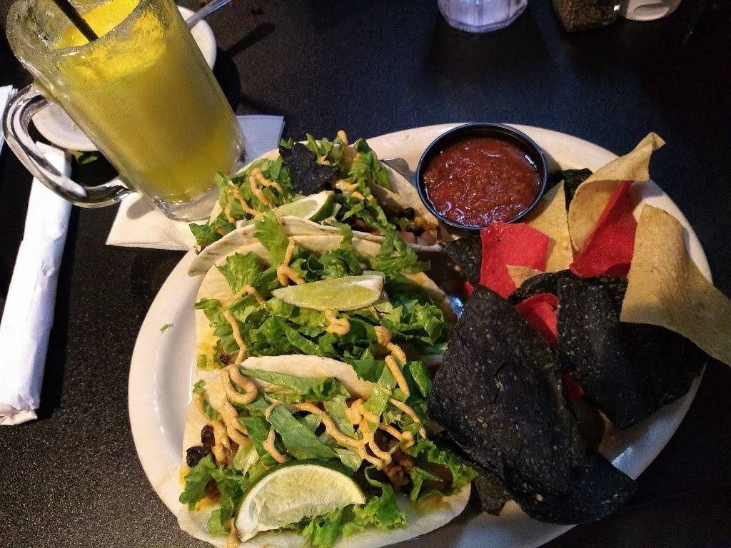 The Boulder Tap House - Mason City | restaurant | 2700 4th St SW, Mason City, IA 50401, USA | 6412018106 OR +1 641-201-8106