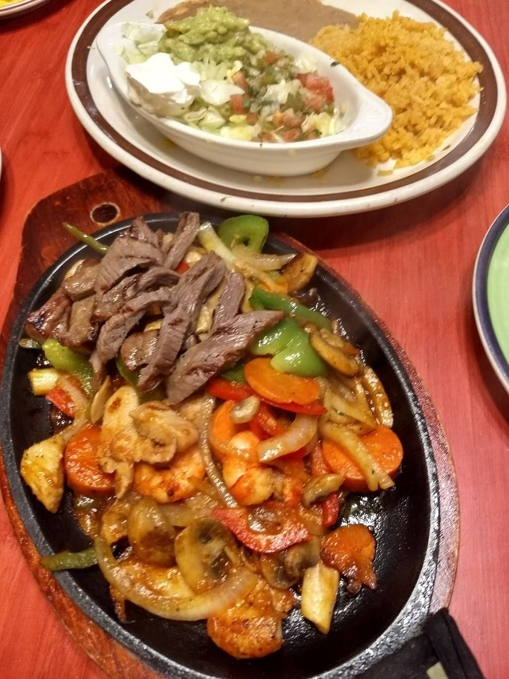 Tres Marias | restaurant | 116 W Main St, Monroe, WA 98272, USA | 3608055660 OR +1 360-805-5660