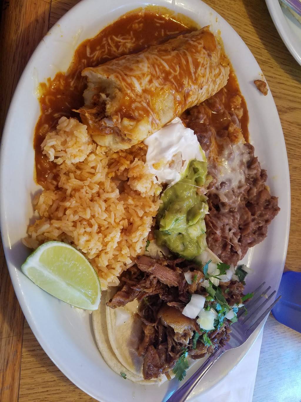 Araujos | restaurant | 3112, 404 San Bruno Ave W, San Bruno, CA 94066, USA | 6505884257 OR +1 650-588-4257