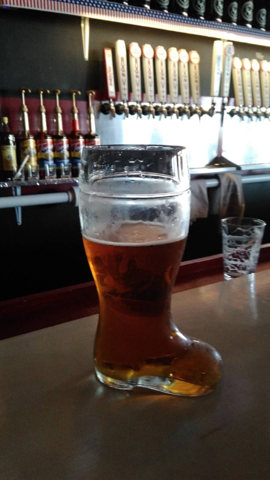 Bugnutty Brewing Company | restaurant | 715 N Courtenay Pkwy, Merritt Island, FL 32953, USA | 3214524460 OR +1 321-452-4460