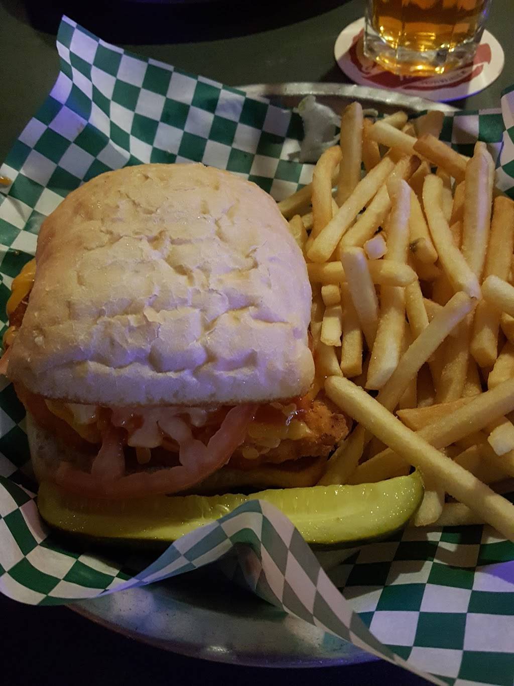 Broadway Bar & Grill | restaurant | 244 Broadway Ave, St Paul Park, MN 55071, USA | 6514599776 OR +1 651-459-9776