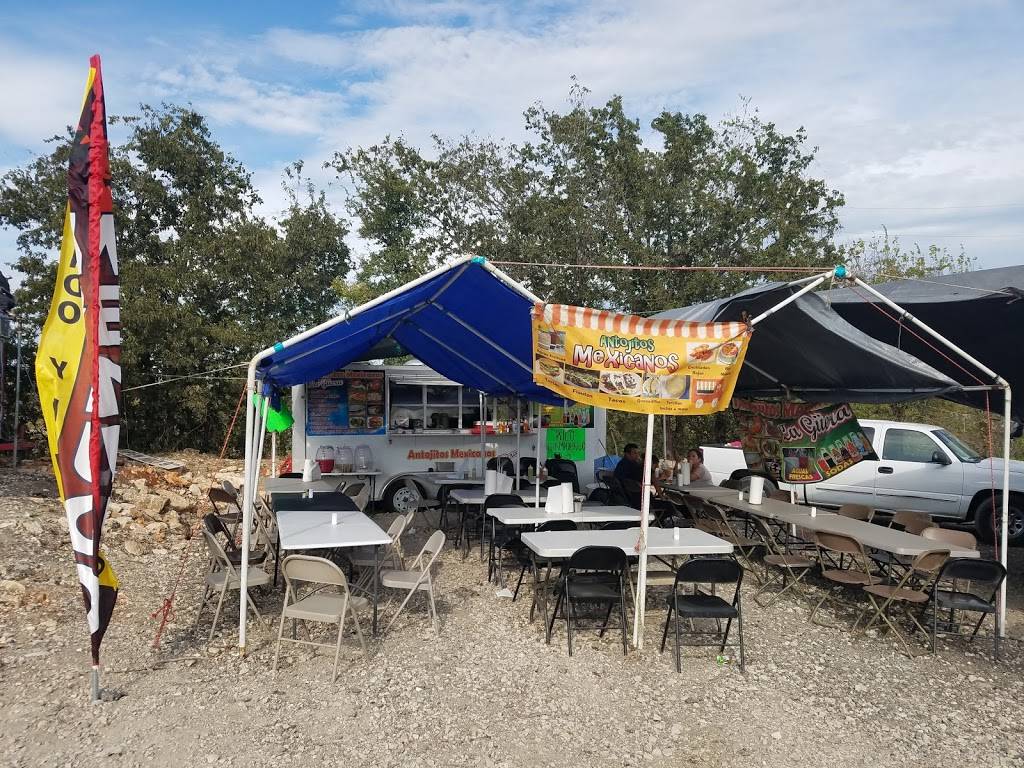 Antojitos Mexicanos La Guera | restaurant | 8624 FM812, Austin, TX 78719, USA | 5127651953 OR +1 512-765-1953