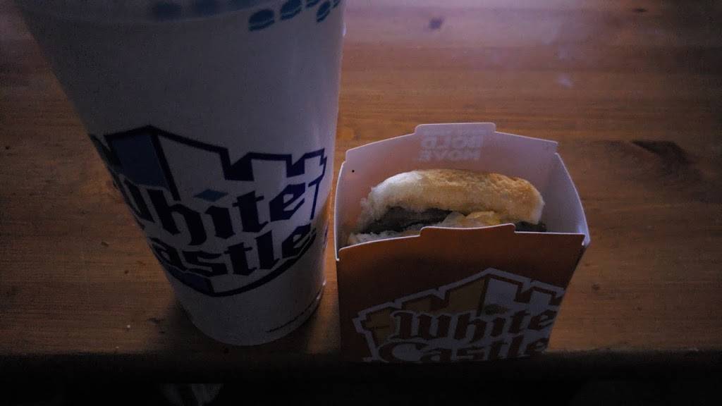 White Castle | restaurant | 102 W 16th St, Indianapolis, IN 46202, USA | 3179261424 OR +1 317-926-1424