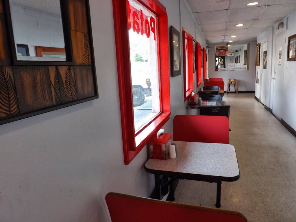 Hooligans Restaurant | restaurant | 1915 University Blvd, Tuscaloosa, AL 35401, USA | 2057592424 OR +1 205-759-2424