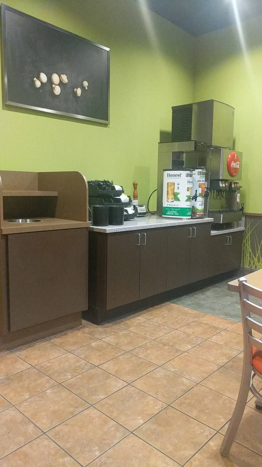 Saladworks | restaurant | 31 ⛉ Jenners Village Ctr, West Grove, PA 19390, USA | 6108698500 OR +1 610-869-8500