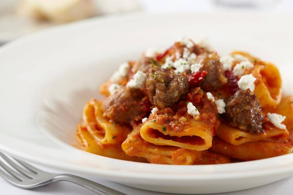 Francescas Intimo | restaurant | 293 E Illinois Rd, Lake Forest, IL 60045, USA | 8477359235 OR +1 847-735-9235