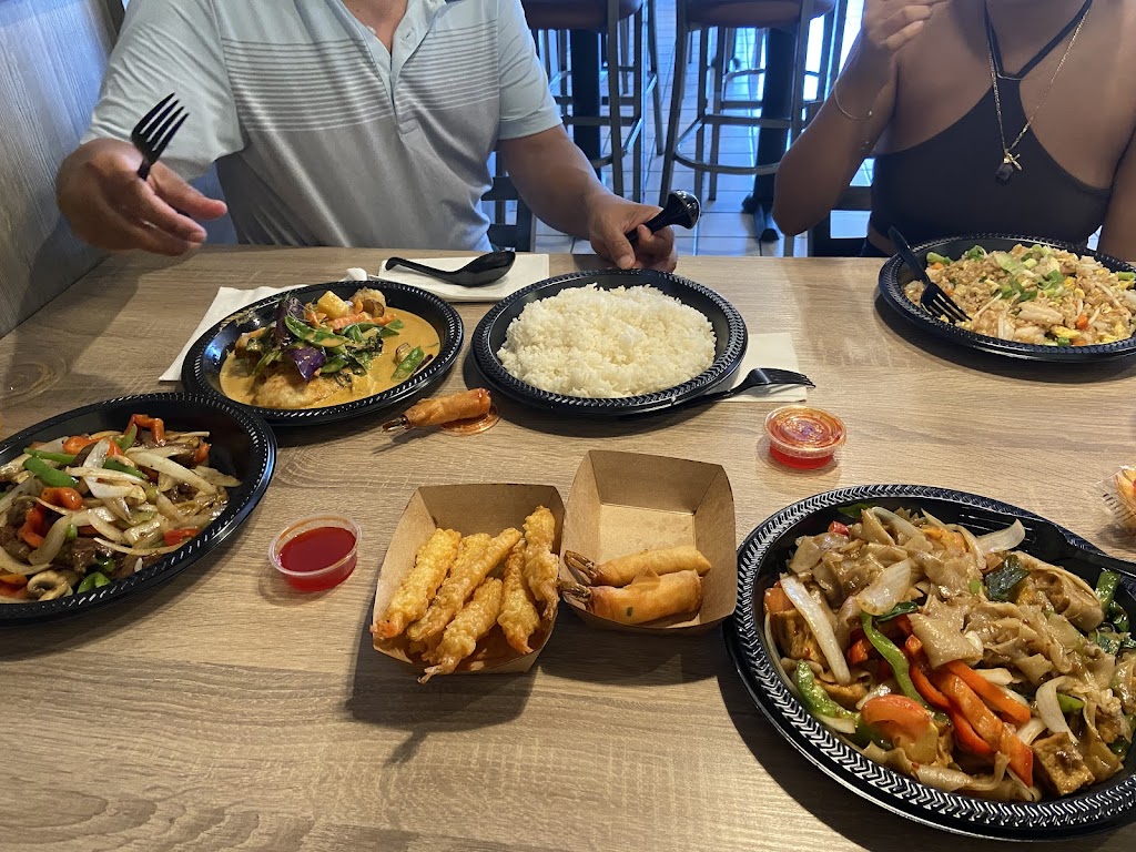 China Basil Thai and Chinese Kitchen | restaurant | 2334 N Scottsdale Rd, Scottsdale, AZ 85257, USA | 4809706199 OR +1 480-970-6199