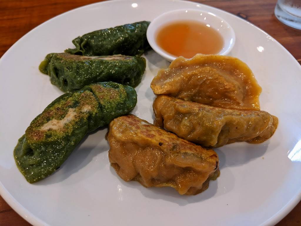 V.L.C. Vegan Eatery | restaurant | 504 N Alafaya Trail #113, Orlando, FL 32828, USA | 4078662199 OR +1 407-866-2199