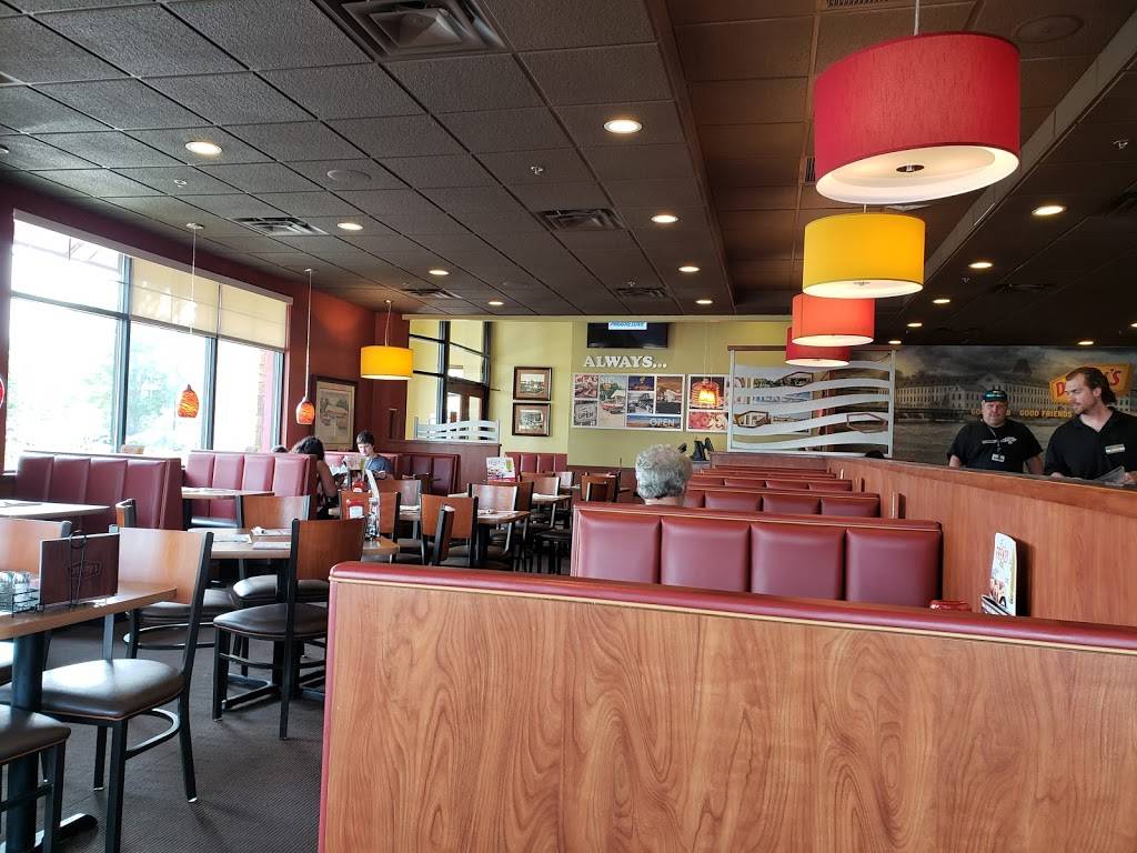 Dennys | restaurant | 3470 W College Ave, Appleton, WI 54914, USA | 9203809424 OR +1 920-380-9424