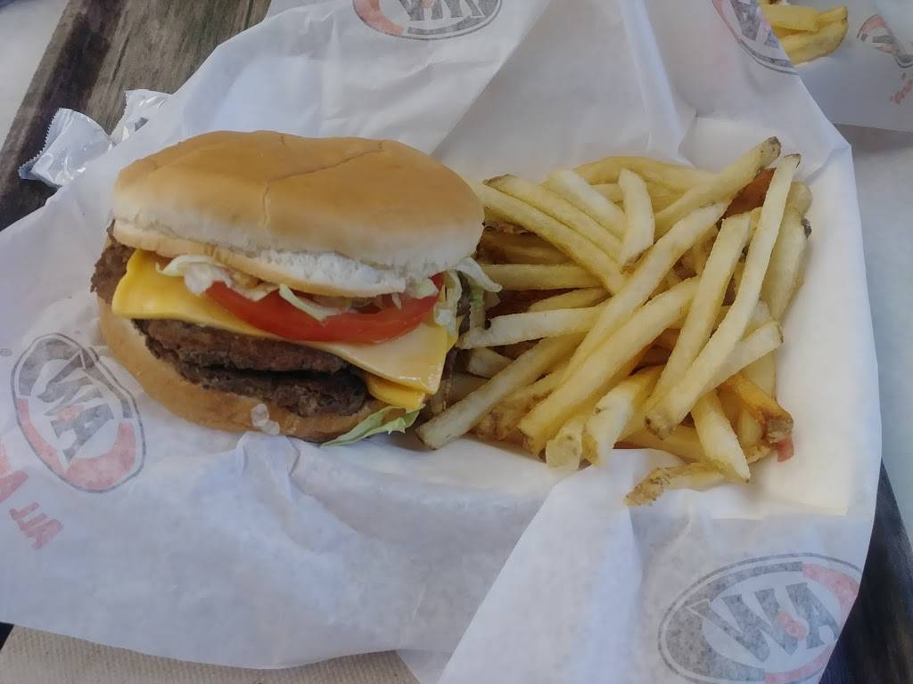 A&W Restaurant | restaurant | 16901 E Quincy Ave, Aurora, CO 80015, USA | 3036806751 OR +1 303-680-6751