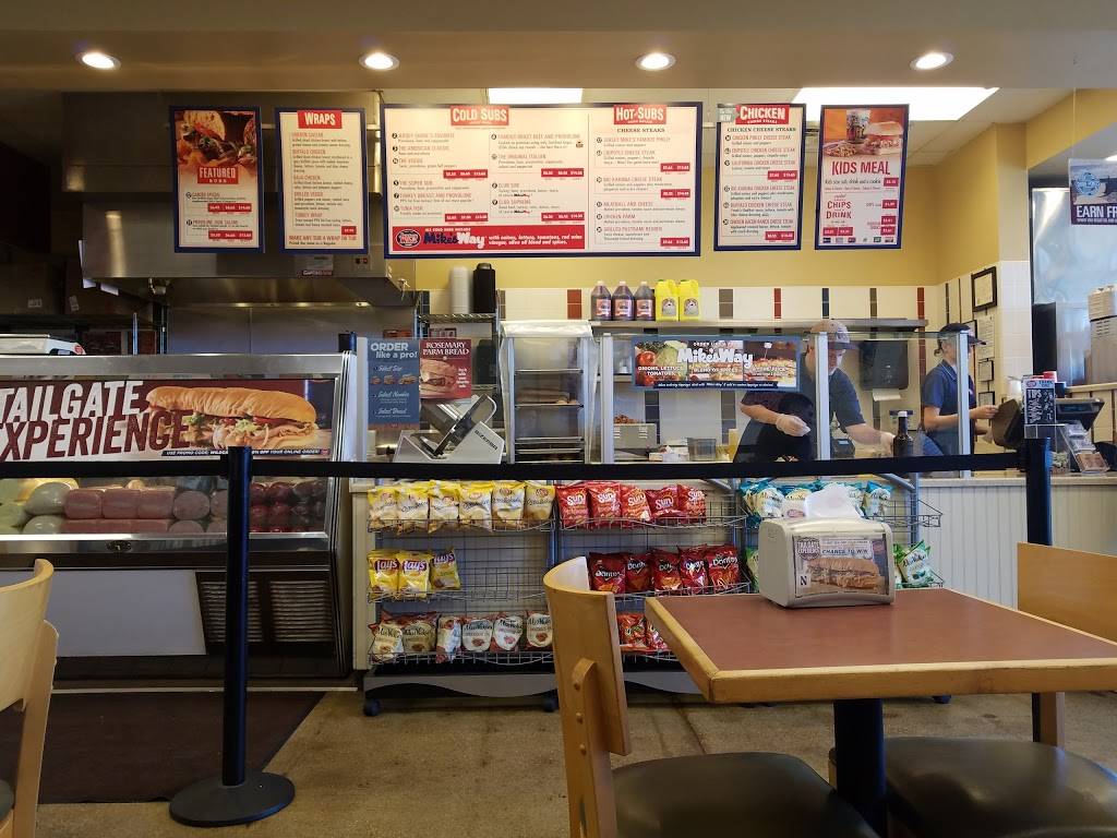 Jersey Mikes Subs | meal takeaway | 178 Biesterfield Rd, Elk Grove Village, IL 60007, USA | 8472584605 OR +1 847-258-4605