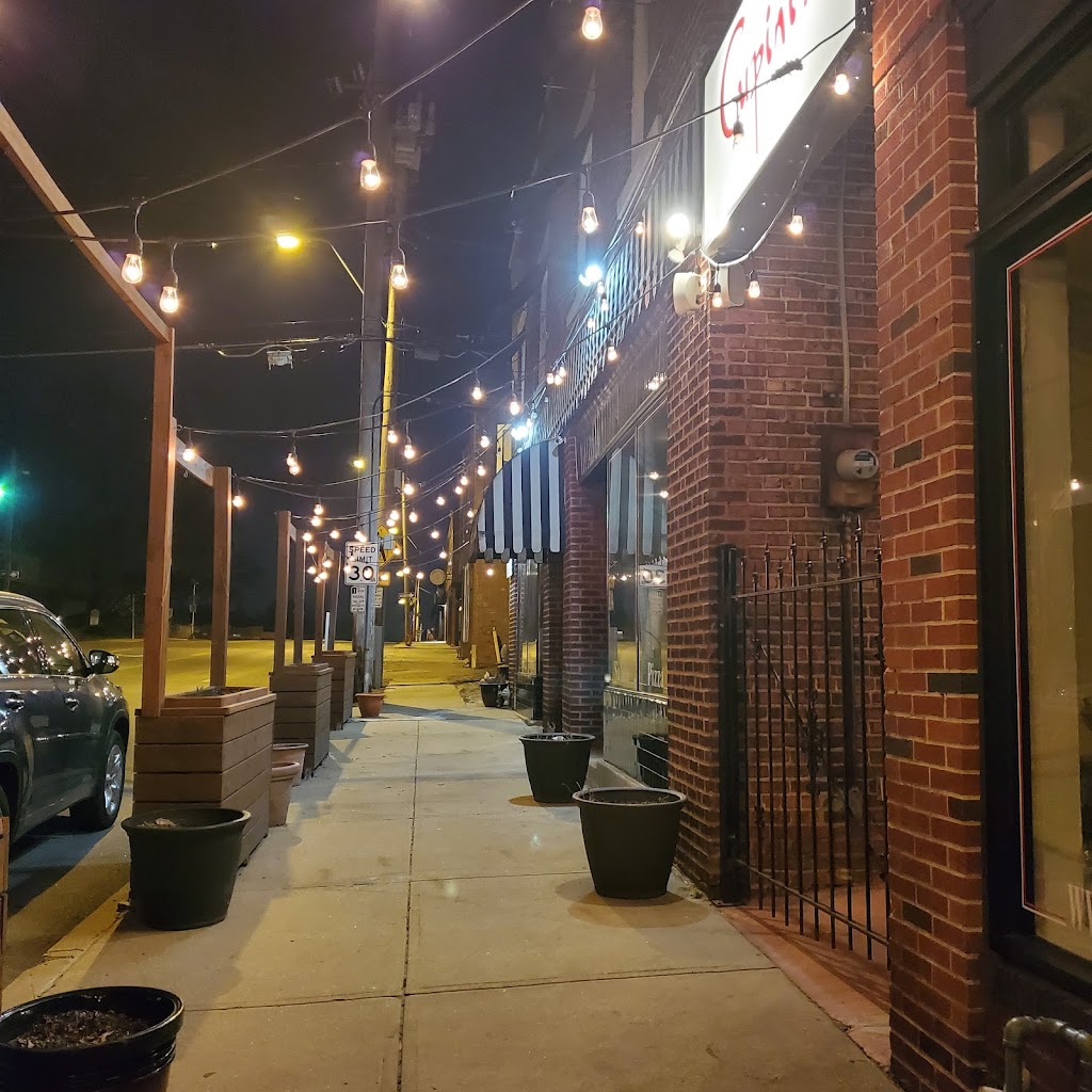 Twin City Tavern | restaurant | 1815 Westport Rd, Kansas City, MO 64111, USA | 8165312141 OR +1 816-531-2141