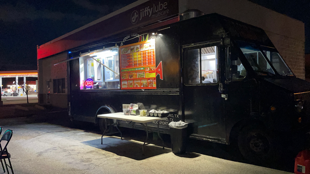 La Tequila Jalisco Food Truck | restaurant | 7817 Fredericksburg Rd, San Antonio, TX 78201, USA | 3252470091 OR +1 325-247-0091